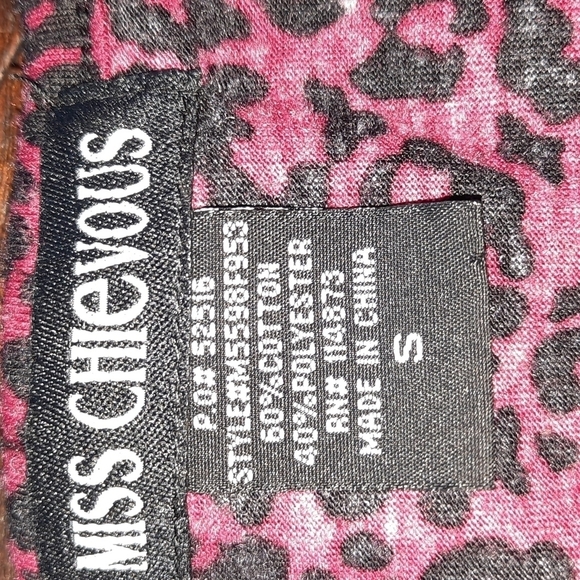 Miss Chievous Animal Print Knit Top Short Sleeve Size Small - Picture 4 of 5